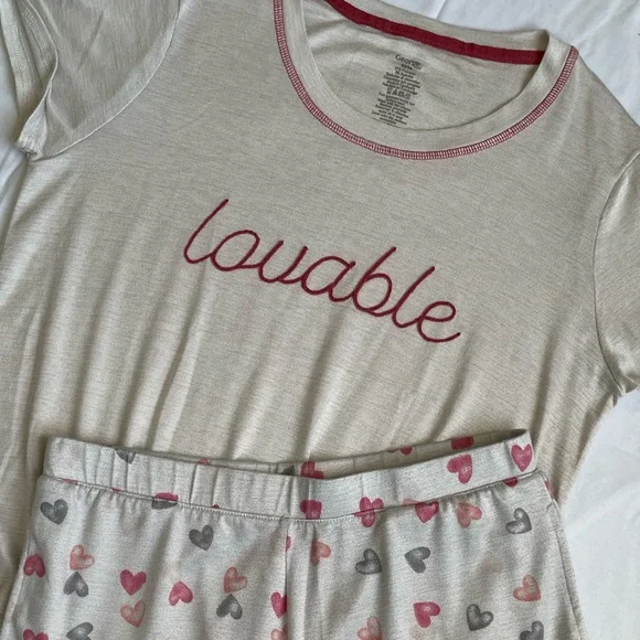 π *Lovable Cream & Pink PJs π - Picture 4 of 7